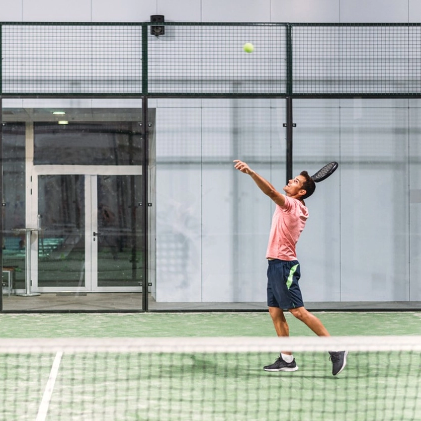 Cam Padel Tenis Kortları